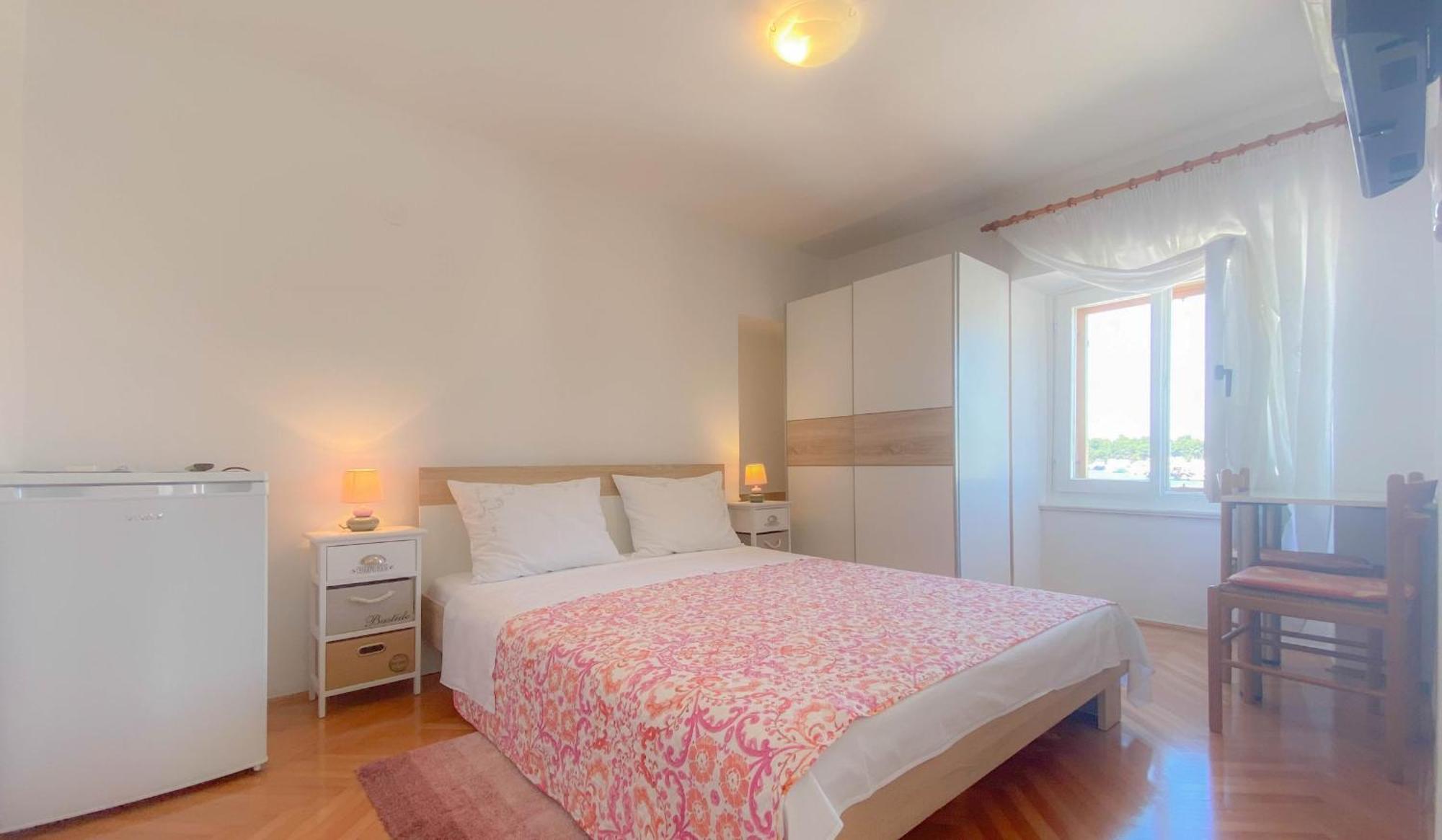 Demark Room 2 Novigrad Istria Exterior foto